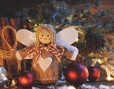 Weihnachtlicher Engel