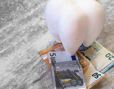 Zahn mit 75€