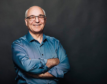 Dr. Matthias Frank
