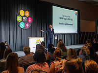 Moderator Ralf Schmitt