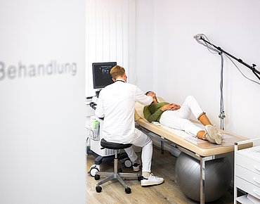 Behandlung Behandlung