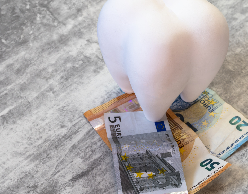 Zahn mit 75€