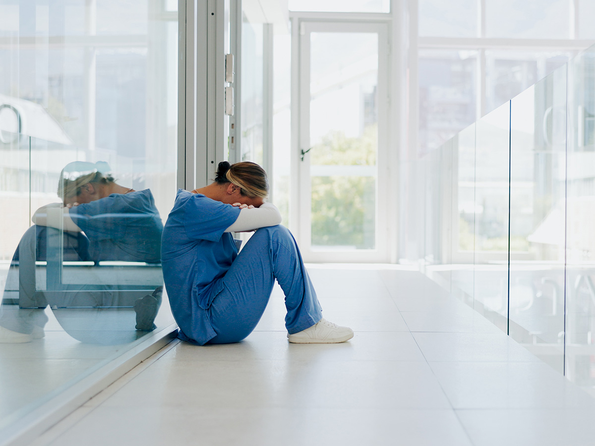 MFA erleidet Quiet Cracking