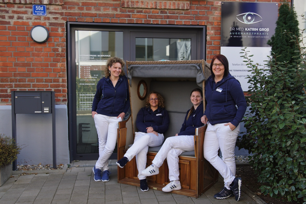 Das Team der Augenarztpraxis im Brauhaus